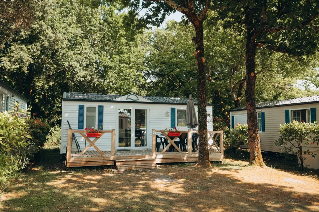 Mobil-home standard camping 3 étoiles ATC l'Orée des Bois sur l'île d'Oléron