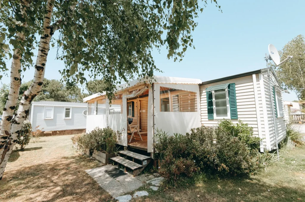 Mobil-home grand confort camping 3 étoiles ATC l'Orée des Bois sur l'île d'Oléron